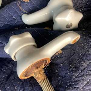 Porcelain faucets 