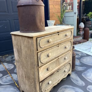 Primitive 4 drawer chest 