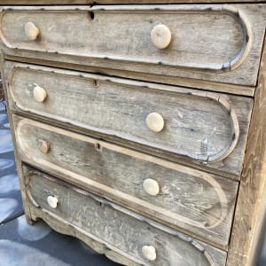 Primitive 4 drawer chest 