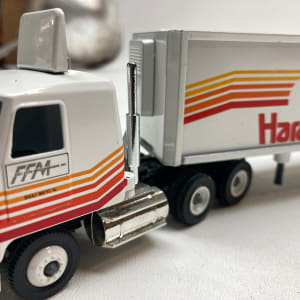 WINROSS die cast HARDYS semi toy truck 