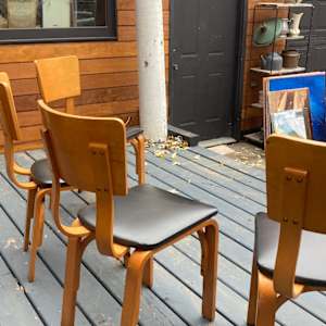 Set of 2 Thonet chairs 