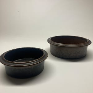 Arabia pottery serving bowl 