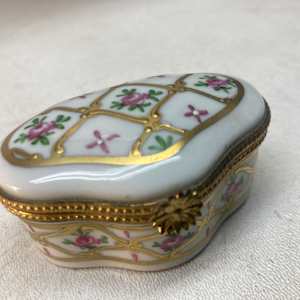 oval enameled ring dish 