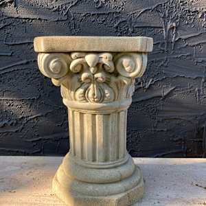Garden cement low pedestal 
