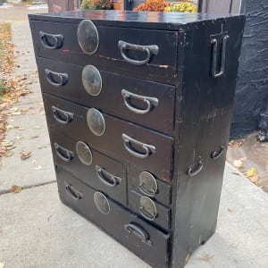 Black Korean chest without handles 