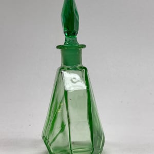 Green glass Art Deco Perfume bottle with stopper 