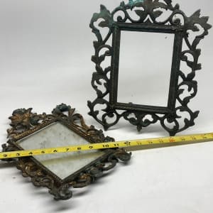 metal picture frame 