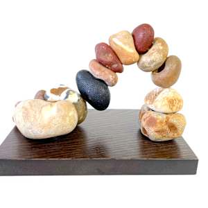 Meandering Arc by Stephanie Fuller 