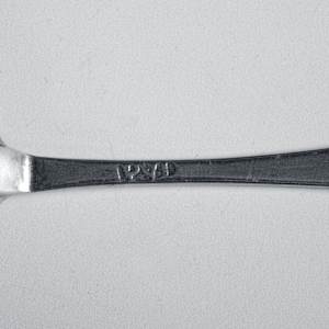 Spoon by Peter Van Dyck 
