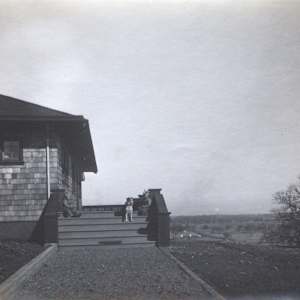 Oaknoll: The California Home of Alice Cynthia and Allen Edward by Melvin Gilbert Dodge 