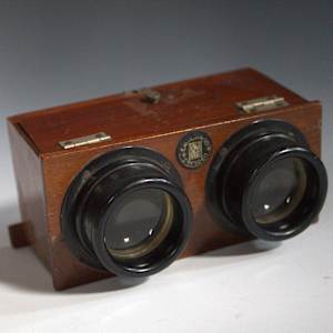 Stereoscope by Heinrich Ernemann