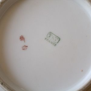 Dresser Jar by Tressemann & Vogt, Image 3.