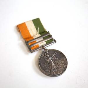 King's South Africa Medal by Royal Mint, George William De Saulles, Image 1.