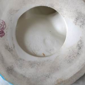 Sweetmeat by Royal Worcester, Image 2.