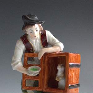 Figurine by Sitzendorfer Porzellanmanufaktur, Image 5.