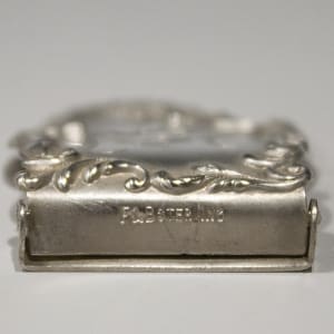 Garment Clip by Foster & Bailey 
