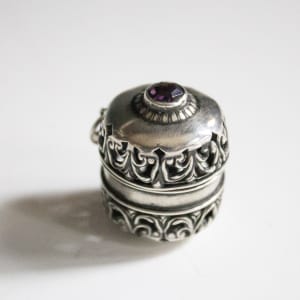 Thimble Case by Foster & Bailey
