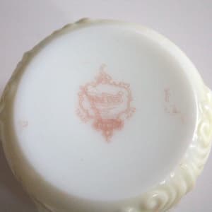 Puff Box by C.F. Monroe Co. 
