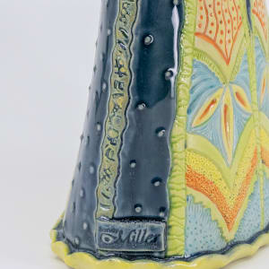 Blue Lady Sculptural Vase by Sandy Miller  Image: Signature stamp