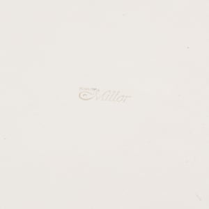 21131 - 8.5" Round Beveled Plate by Sandy Miller  Image: Stamp close-up 