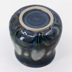 24103 Small Pot by Sandy Miller 