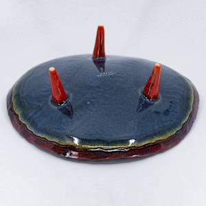 24110  Elevated Bowl by Sandy Miller  Image: Underside view