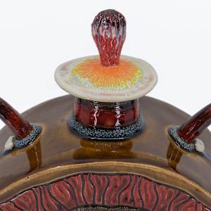 25008 Spanning Out (Lidded Vessel) by Sandy Miller  Image: Lid Details