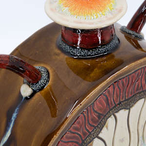 25008 Spanning Out (Lidded Vessel) by Sandy Miller  Image: BACK Side details