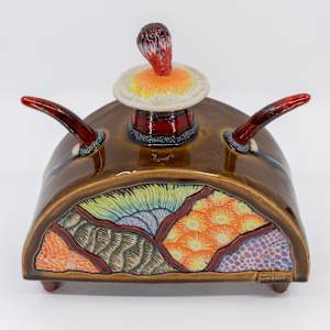 25008 Spanning Out (Lidded Vessel) by Sandy Miller  Image: FRONT - Top view