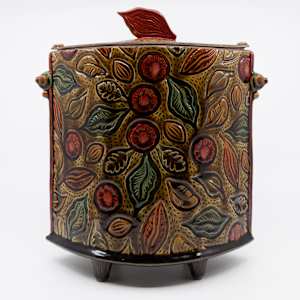 25009 Diamond Sculptural Lidded Vessel by Sandy Miller  Image: BACK