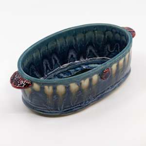 25037 - Medium Oval Container by Sandy Miller 