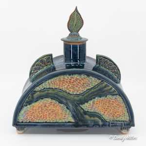 25038 - Crusted (Lidded Vase) by Sandy Miller, Image 2.