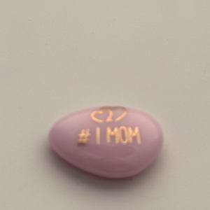 Magnet #21 by Shayna Heller, Image 1.