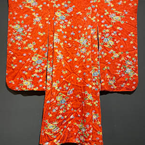 Young girl's kimono - Furisode