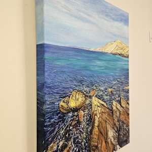 Sunlit Second Valley by Christine Davis  Image: Sunlit Second Valley edges