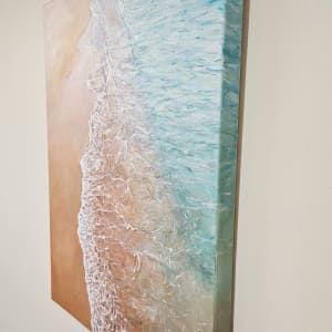Mesmerizing Tide by Christine Davis  Image: Mesmerizing Tide edges