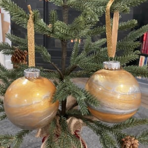 Gold & Silver 5" Holiday Ornaments