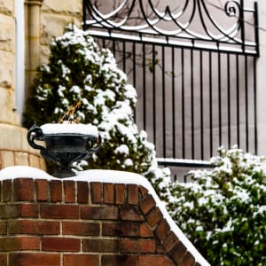 Capitol Hill, Snowy Gate
