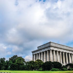 Blue Sky Lincoln Monument