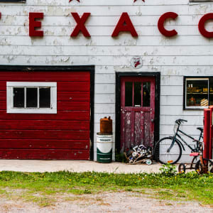 Abandoned Texaco - Ontario, Canada by Jenny Nordstrom