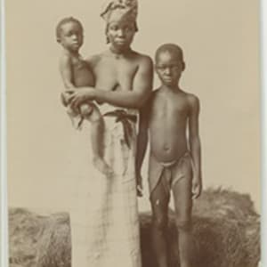 Ethnographic 2 Mother with two children
