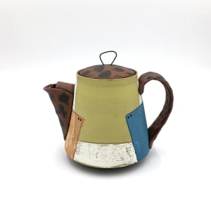 Teapot with Diffuser by Anna Szafranski 