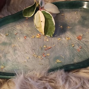 Oval jade tray