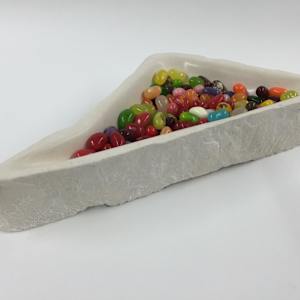 jerusalem stone bowl by Robin Antar 