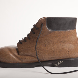 work boot with rivals by Robin Antar