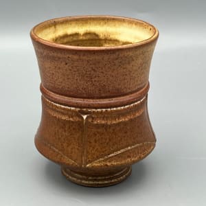 Brown Yunomi with Distinct Markings 