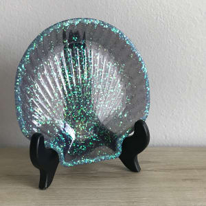 Large Scallop Shell Tray - Mermaid Glitter by Colorvine by Kelsey 
