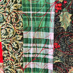 A Very Berry Christmas by O.V. Brantley  Image: A Very Berry Christmas quilting detail
