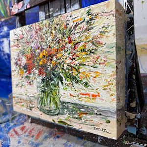 Garden in a vase by Eric Alfaro 