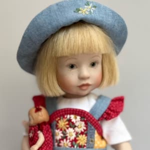 Daisy by Heather Maciak